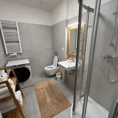 דירה Prague Airport Family Tuchomerice